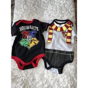 Lot of 2 sz. 6/9 mo. Wizarding world of Harry Potter tops. Grt. Cond